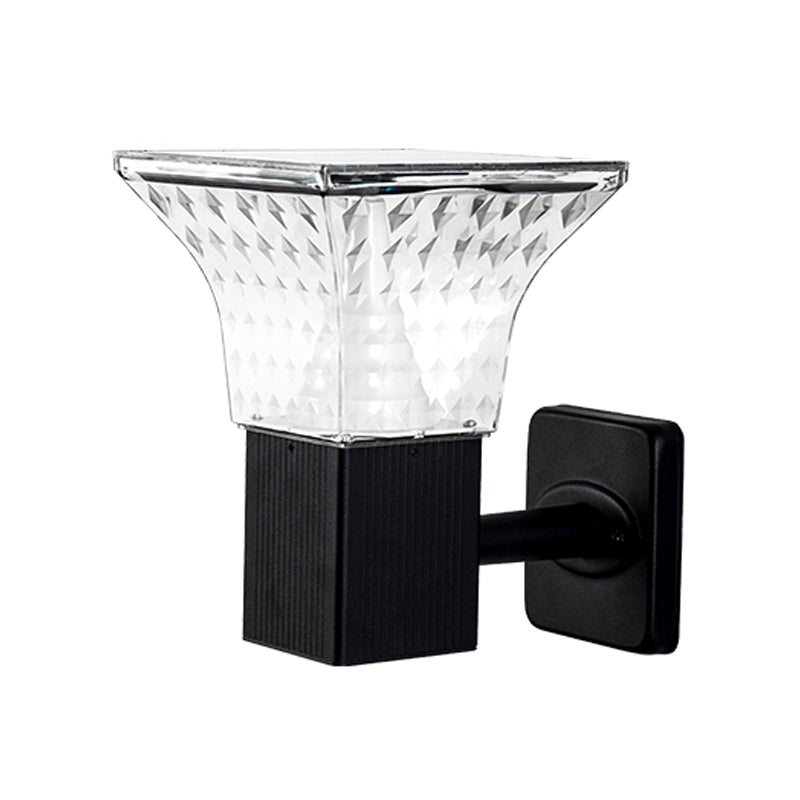 Skørter | Black geometric LED wall lamp classic aluminum outdoor solar wall lamp