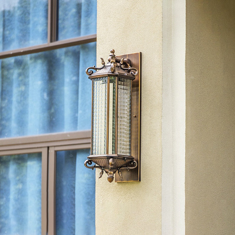 Skørter | Bronze Rectangular Wall Mount Light Traditional Grid Glass Single Courtyard Wall Lamp Fixture