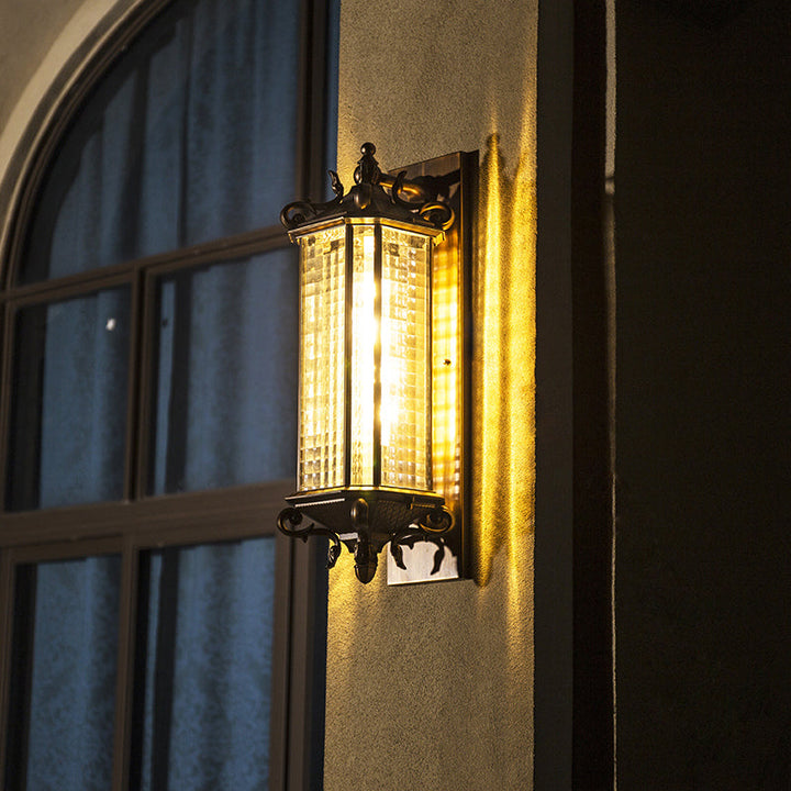 Skørter | Bronze Rectangular Wall Mount Light Traditional Grid Glass Single Courtyard Wall Lamp Fixture