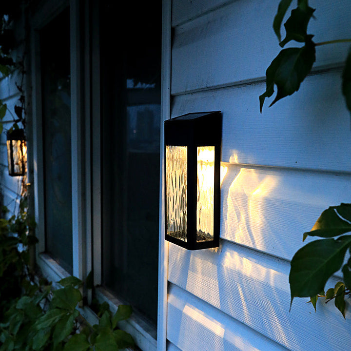 Skørter | Rectangular Ripple Glass Solar Wall Lamp Vintage Outdoor LED Wall Mounted Light in Black