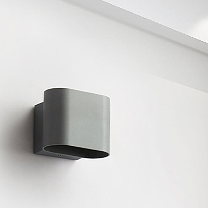 Skørter | Round Edge Cube Wall Sconce Light Simple Metal LED Black/Grey/White Wall Mount Light for Hallway