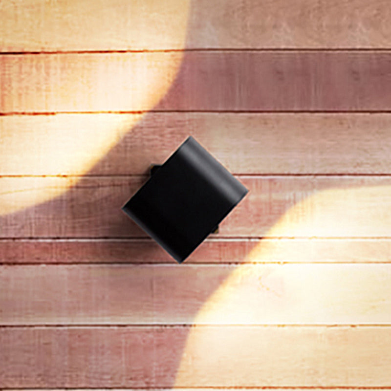 Skørter | Round Edge Cube Wall Sconce Light Simple Metal LED Black/Grey/White Wall Mount Light for Hallway