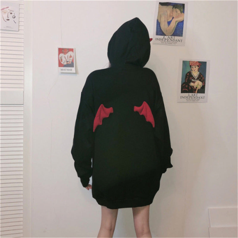 Women's oversized hoodie with playful wing appliqués Lisslune