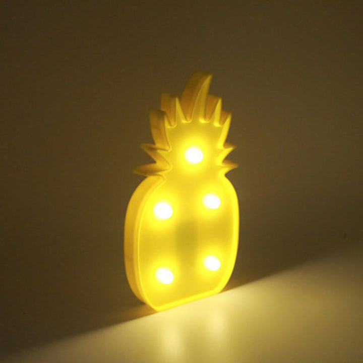 Skørter | Artistic Cartoon-shaped LED Table Lamp Plastic Bedroom Battery Nightstand Lamp