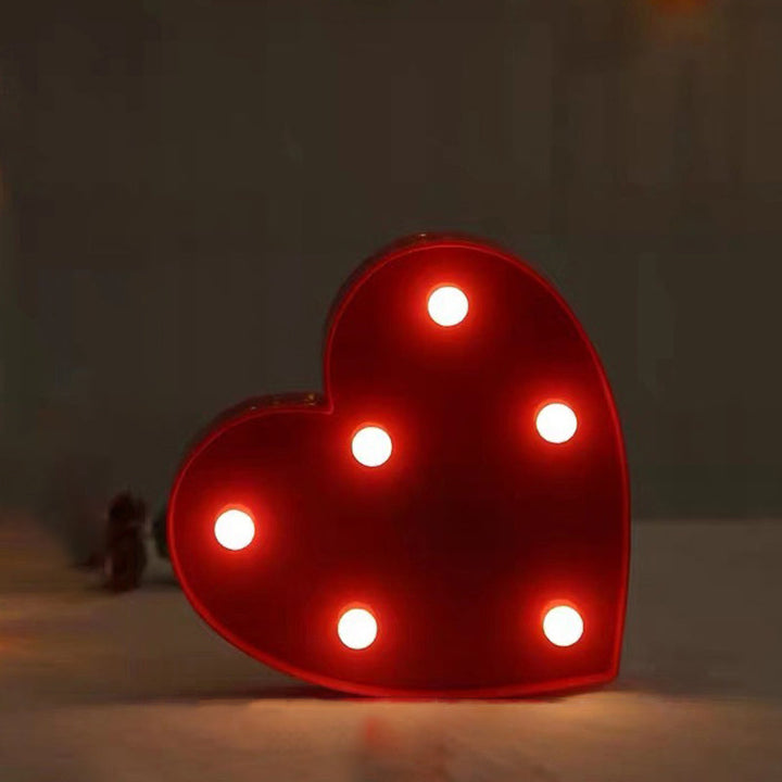 Skørter | Artistic Cartoon-shaped LED Table Lamp Plastic Bedroom Battery Nightstand Lamp