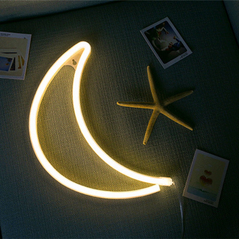 Skørter | Cartoon-shaped bedroom table lighting plastic decorative LED nightstand lamp in white