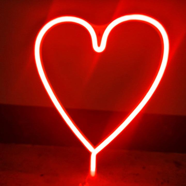 Skørter | Art Decor Heart-shaped LED Neon Night Light Bedroom Battery Wall Lighting Ideas in White