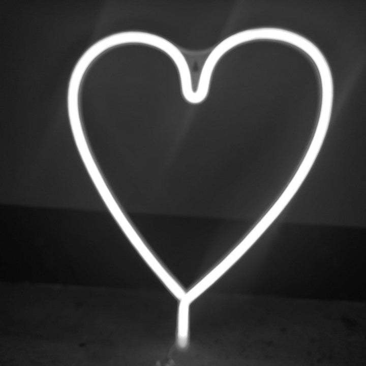 Skørter | Art Decor Heart-shaped LED Neon Night Light Bedroom Battery Wall Lighting Ideas in White