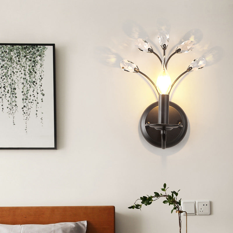 Skørter | Single-Lamp Candle Wall Lamp Farmhouse Black Metal Wall Light with Crystal Branch