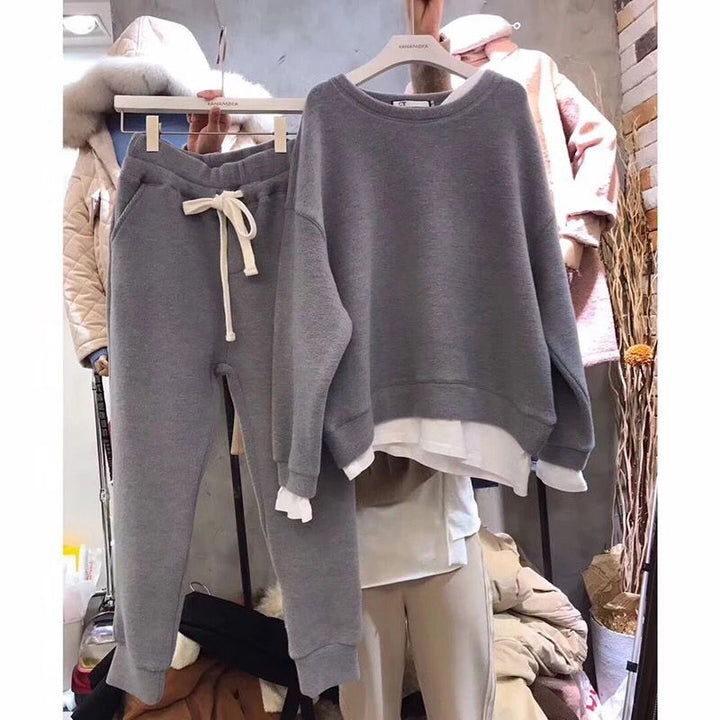 Women's casual leisure sports set with oversized sweater and relaxed joggers Lisslune