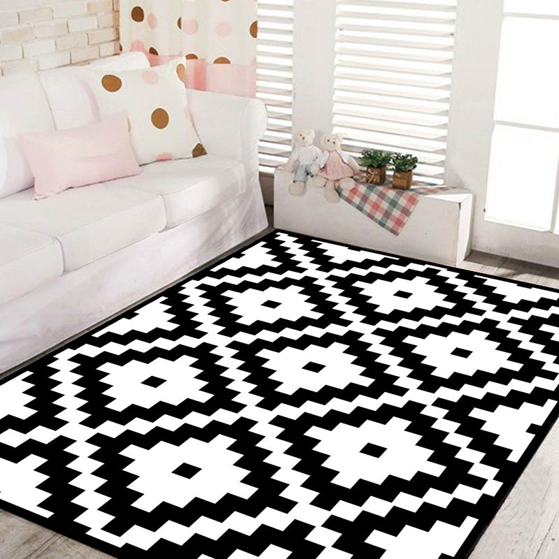 Lisslune | Black and White Novelty Rug Polypropylene Optical Illusions Geometric Carpet Stain Resistant Pet Friendly Non Slip Rug for Home