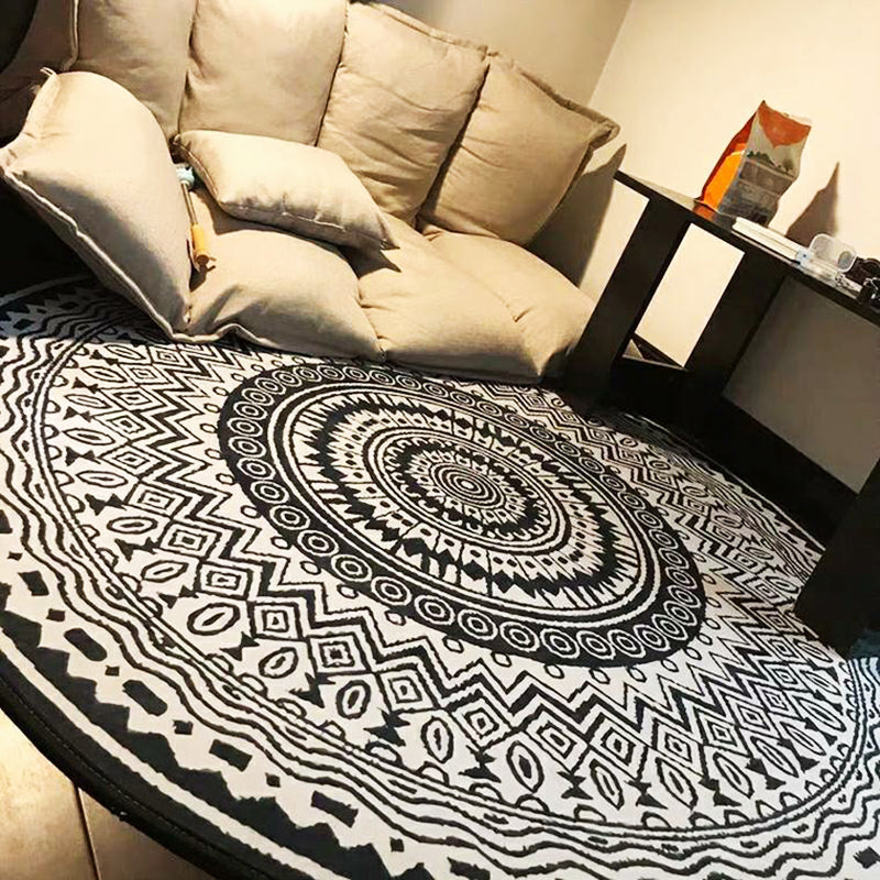 Lisslune | Stylish Mandala Print Rug Multicolored Moroccan Rug Polypropylene Stain Resistant Pet Friendly Non-Slip Backing Rug for Home