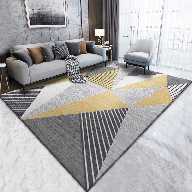 Lisslune | Nice 3D Effect Triangle Rug Multicolor Contemporary Rug Polypropylene Machine Washable Pet Friendly Non-Slip Rug for Home