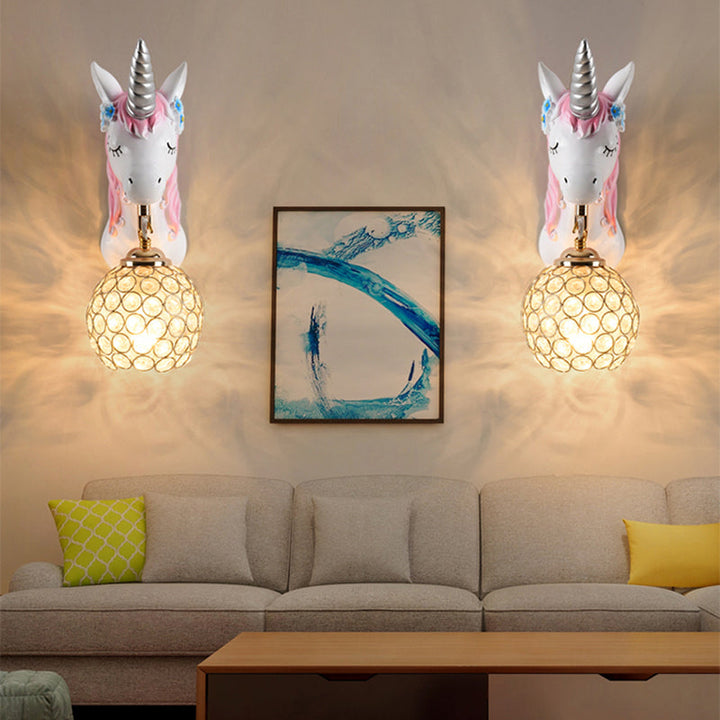 Skørter | Cartoon Unicorn Wall Mount Light Resin Bed Lamp Wall Lighting with Hollow Ball Shade
