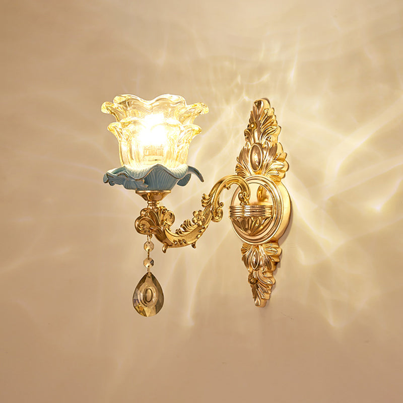 Skørter | Flower cover living room wall lamp classic carved glass gold wall lamp fixture