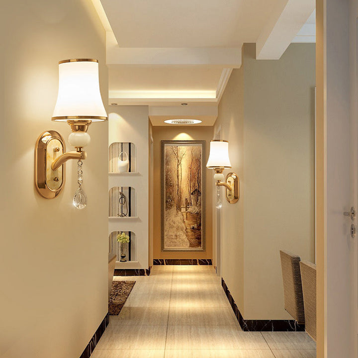 Skørter | Simple Flower Wall Lighting Opal Glass Wall Light Fixture in Gold for Living Room
