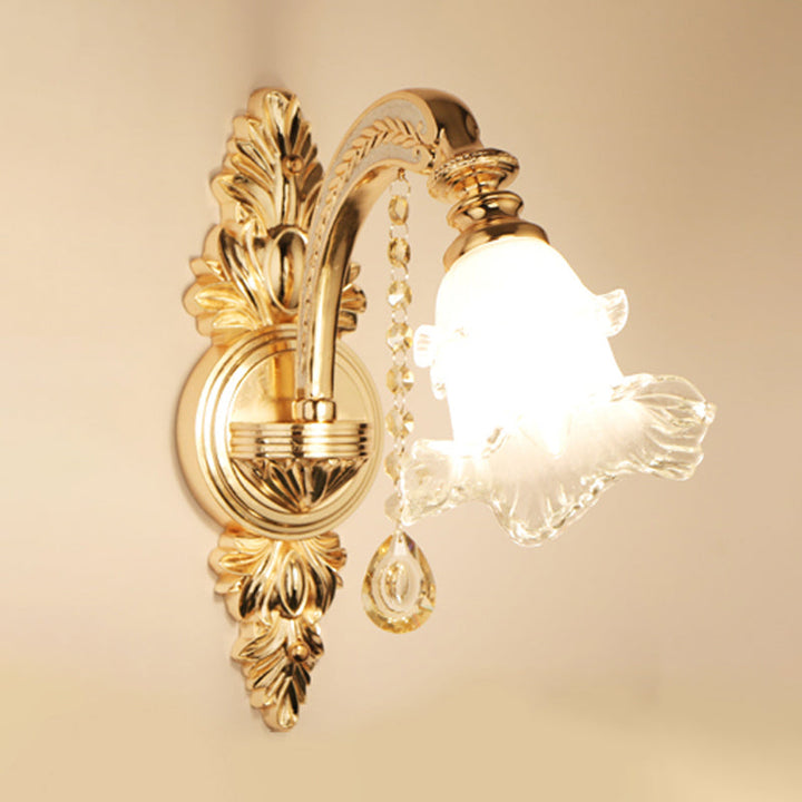Skørter | Golden wall lamp with frosted glass flowers traditional corridor wall lighting with crystal draping