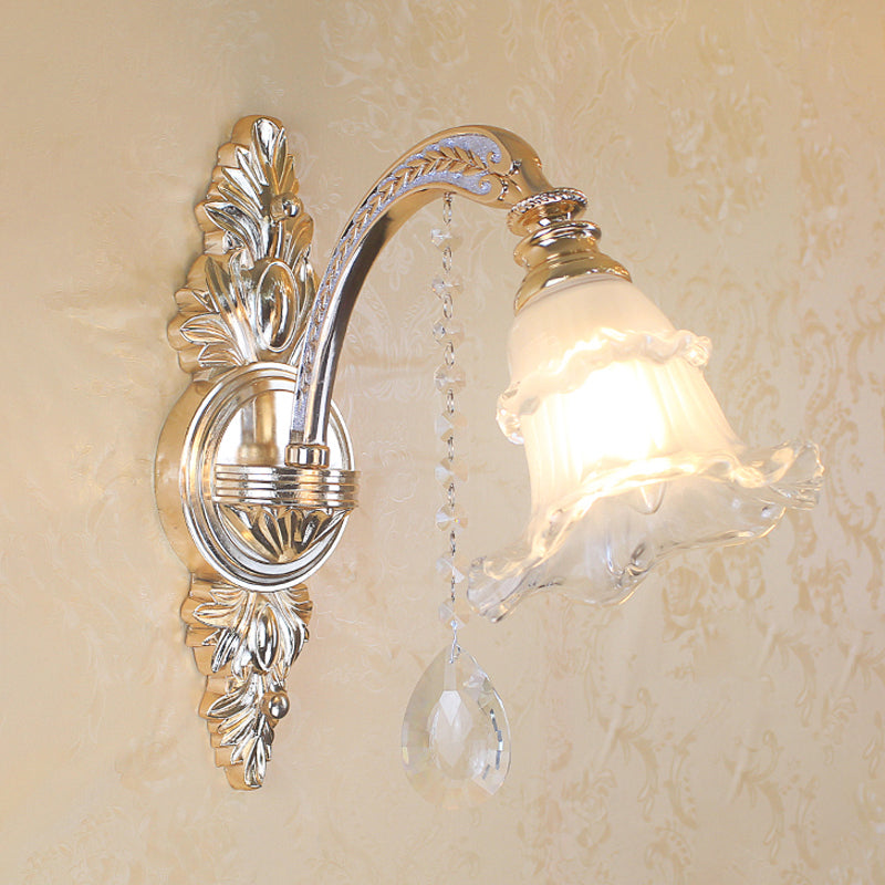 Skørter | Golden Flower Wall Lamp Retro Style Matt Glass Living Room Wall Light with Crystal Accent