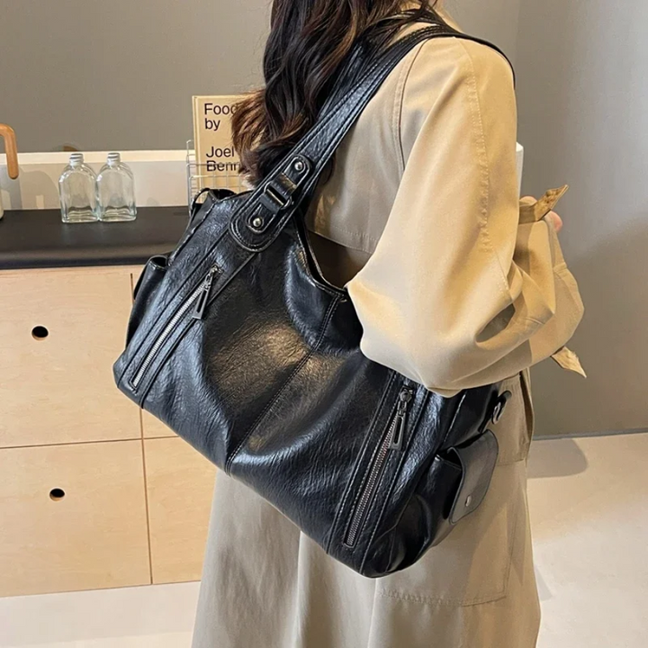 Lisslune | Women’s Classic Multi-Compartment Shoulder Bag – Alma