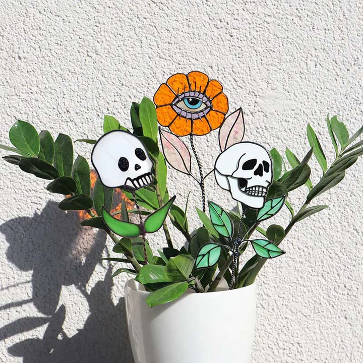 Lisslune | Early Halloween💀Skull Stained Glass Plant
