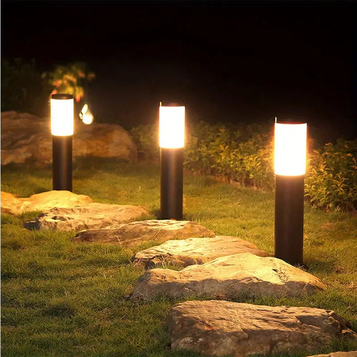 Lisslune | Solar Outdoor Light | Waterproof, Energy-Efficient & Easy to Install for Garden and Pathway Illumination