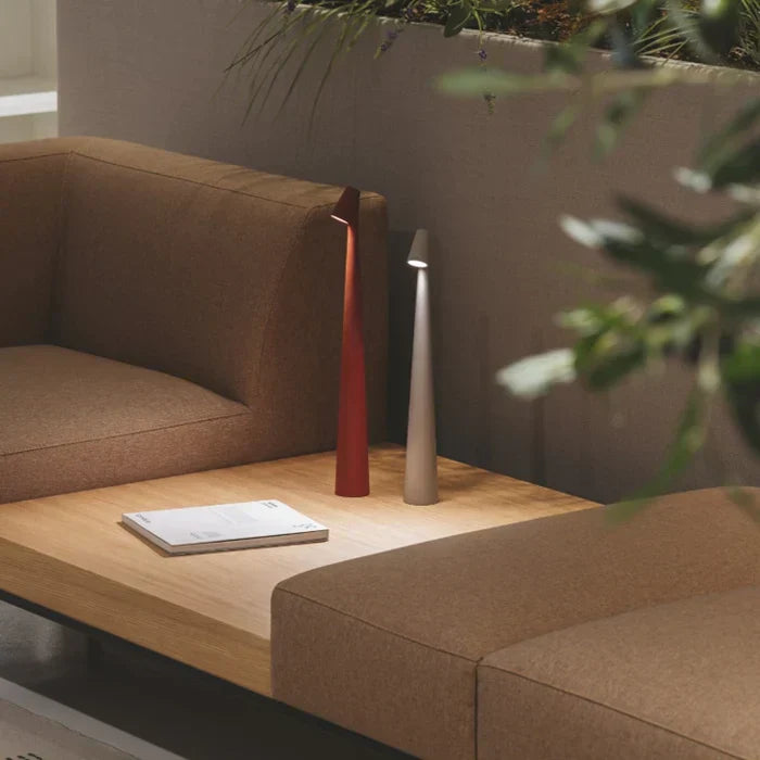 Lisslune | LuminEssence Glow Sculpting Table Lamp