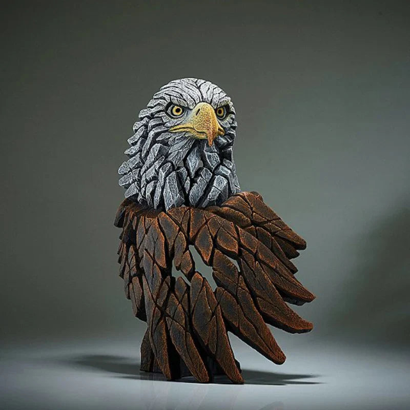 Lisslune | Life-like gorilla figure made of resin for decoration