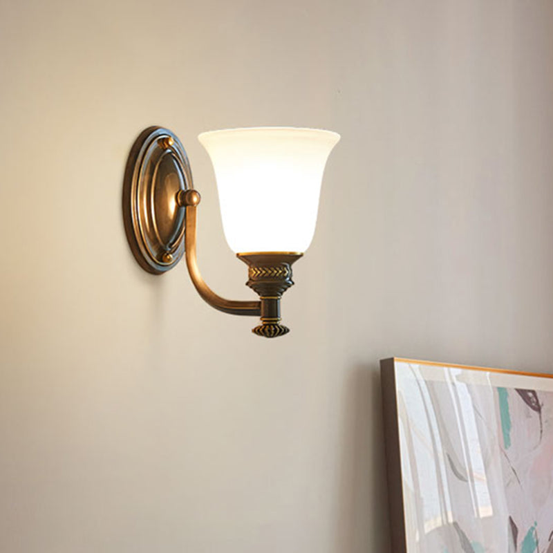 Skørter | Bell Shade Frosted Glass Wall Lamp Vintage Corridor Wall Mount Lamp in Black