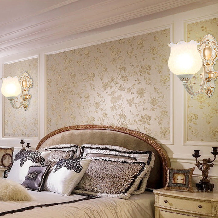 Skørter | Bud Shade Living Room Wall Lamp rustic style ruffled glass white wall lighting unit