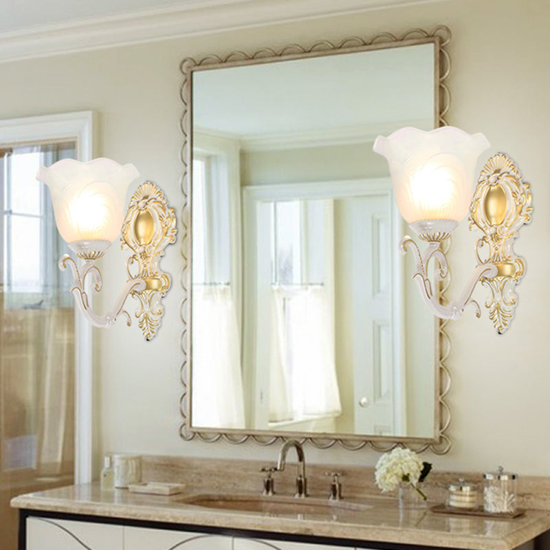 Skørter | Bud Shade Living Room Wall Lamp rustic style ruffled glass white wall lighting unit