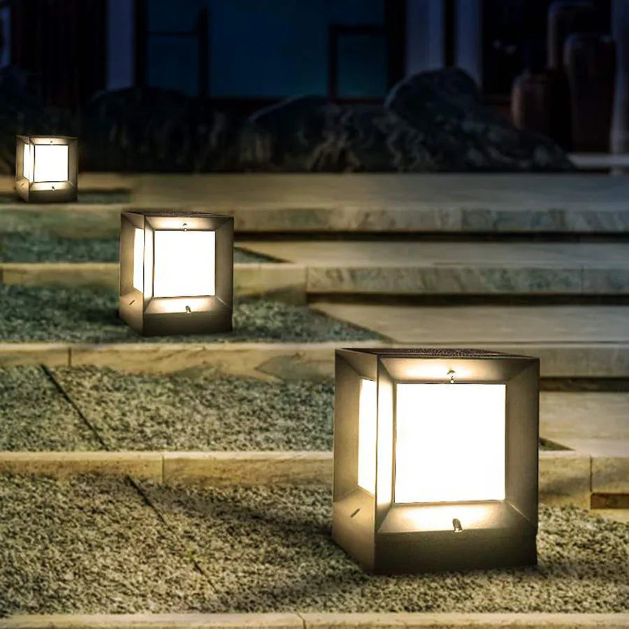 Lisslune | Cube Column Lamp