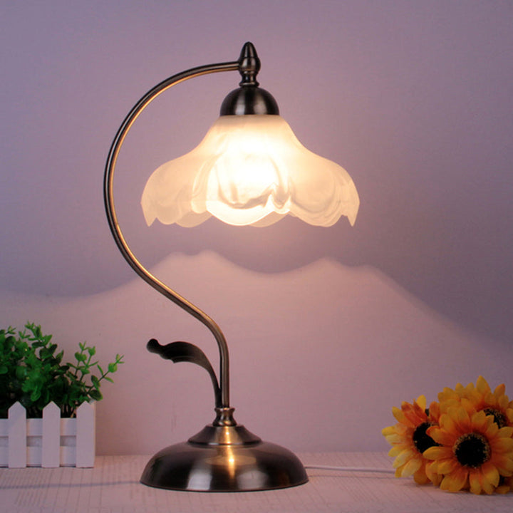 Lisslune | Veloura | Elegant Opal Glass Table Lamp with Vintage Charm