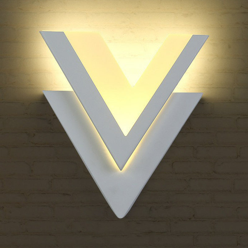 Lisslune | V-shaped LED Wall Lamp Simple Acrylic Living Room Wall Lighting in White