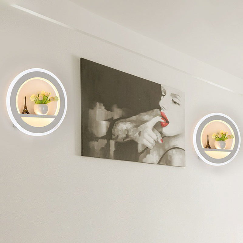 Lisslune | Minimalistic Round Wall Lamp Lighting Acrylic Living Room LED Wall Mount Lighting in White