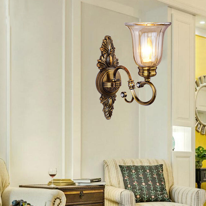 Skørter | 1/2-Light Clear Glass Wall Light Traditional Bronze Bell Shade Dining Room Wall Lamp with Curved Arm