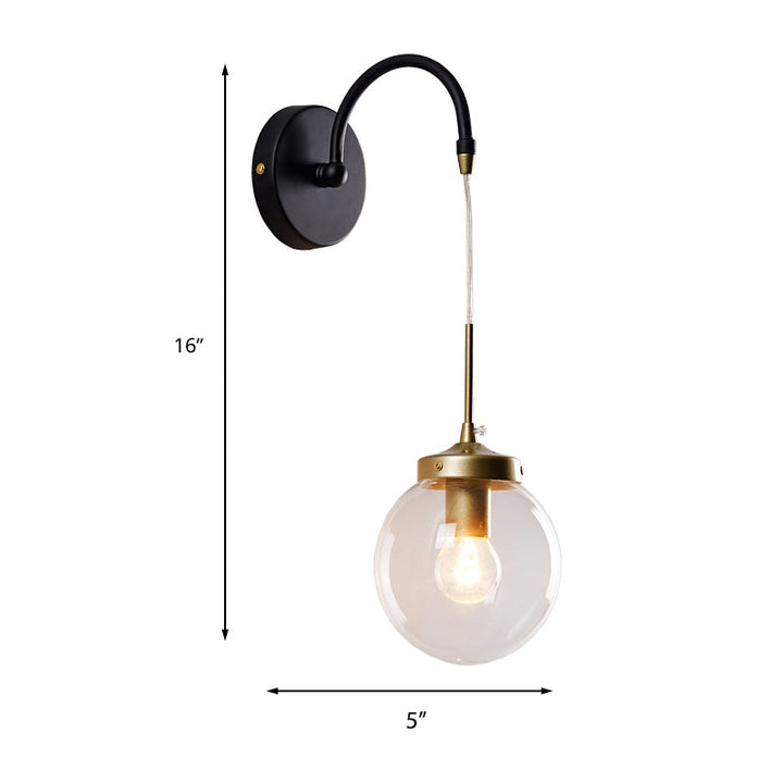 Skørter | 1-Light Clear Glass Wall Sconce Traditional Black Globe Shade Dining Room Sconce Light with Curved Arm