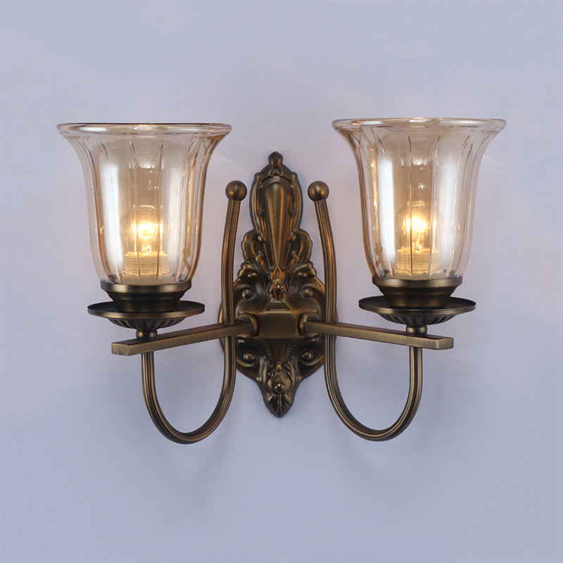 Skørter | 1/2-Light Clear Glass Wall Lamp Antique Brass Clock Shade Living Room Sconces Light with Arch Arm