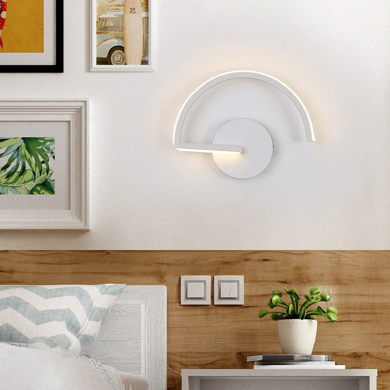 Lisslune | Geometric Wall Spotlight Contemporary Aluminium Bedside LED Wall Light