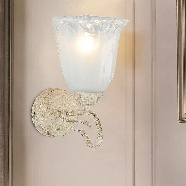 Skørter | Frosted Glass White Wall Lamp Flower Single Lamp Vintage Wall Lighting with Round Backplate