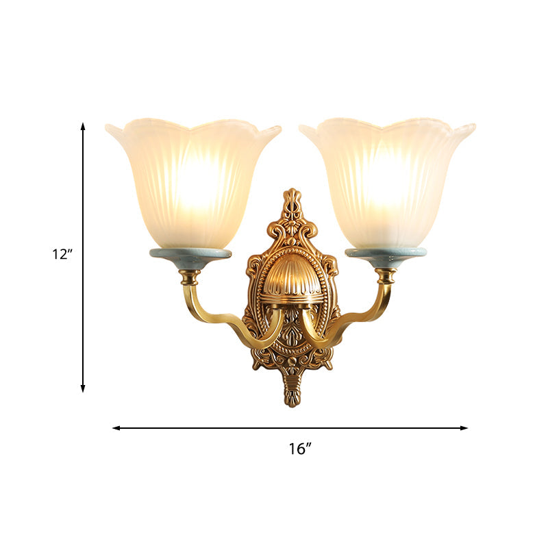 Skørter | Milk Glass Brass Wall Lamp Engraved Flower 1/2-Light Vintage Wall Lamp Sconces with Adjustable Arm for Porch