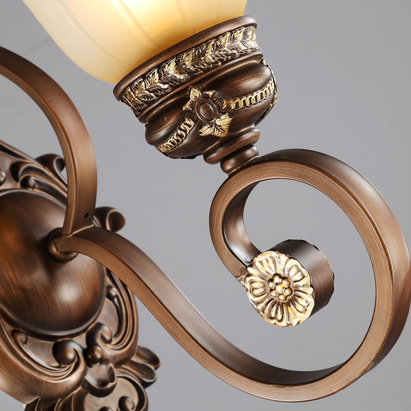 Skørter | Retro Floral Wall Light 1 Light Frosted Glass Wall Fixture with Metal Curved Arm in Brown for Porch