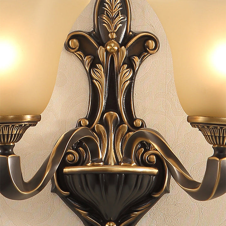 Skørter | Floral Bedroom Wall Lamp Light Traditional White Glass 1/2-Light Brass Wall Light with Metal Curved Arm