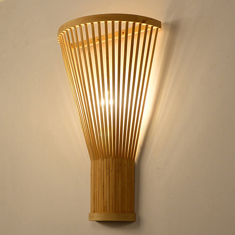 Skørter | Minimalist Tapered Wall Lamp Bamboo Single Living Room Wall Lamp Fixture in Wood