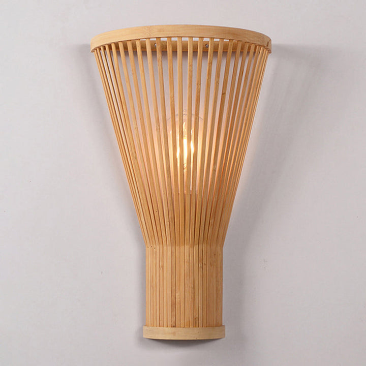 Skørter | Minimalist Tapered Wall Lamp Bamboo Single Living Room Wall Lamp Fixture in Wood