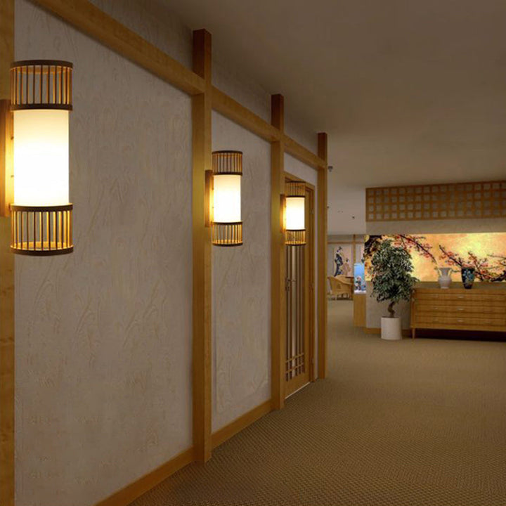 Skørter | Cylindrical Wall Mount Light Modern Bamboo Single Wood Wall Light Fixture for Hallway