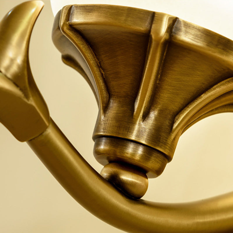 Skørter | Frosted Glass Brass Wall Lamp Bell 1/2-Bowl Vintage Wall Lighting with Elliptical Back Plate for Study