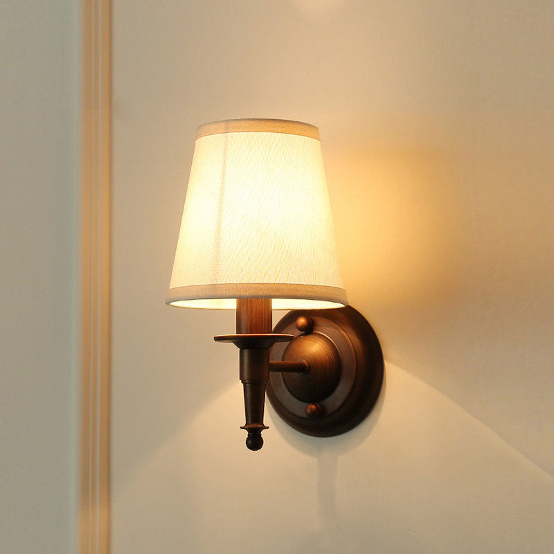Skørter | Traditional Bucket Wall Lamp 1 Head Fabric Wall Fixture in Dark Brown for the Living Room