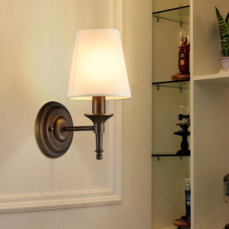Skørter | Single Wall Mount Light Minimalism Conical Drum Fabric Wall Lighting for Hallway