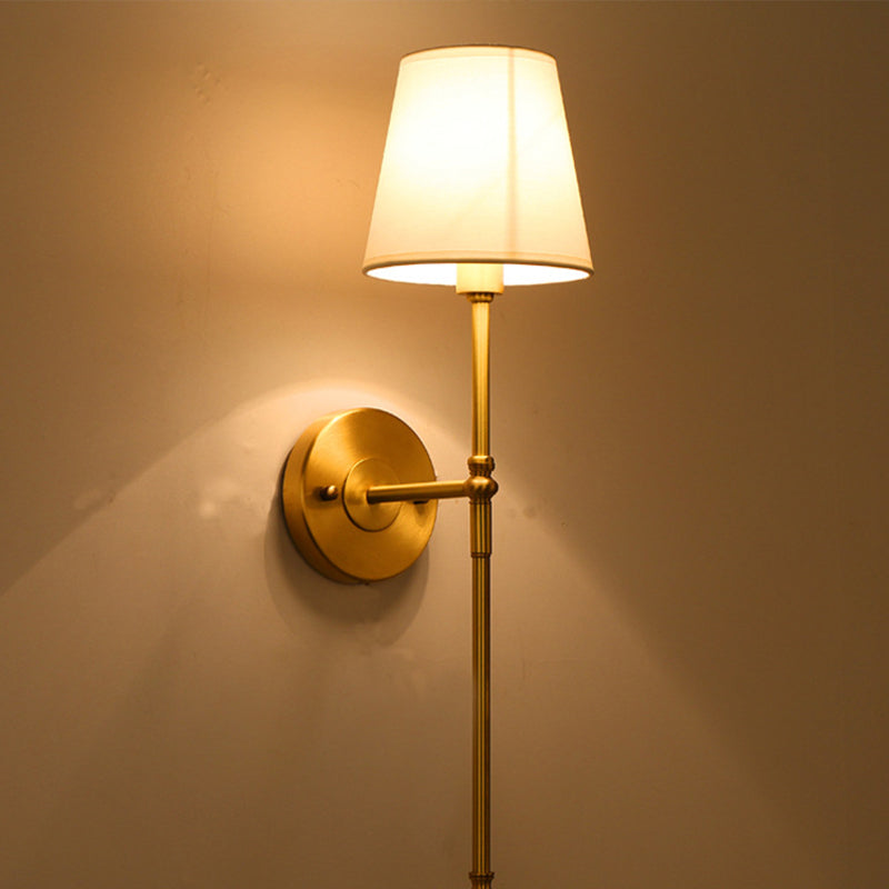 Skørter | Bucket Shadow Fabric Wall Mount Light Traditional Hall Wall Light Fixture in Brass