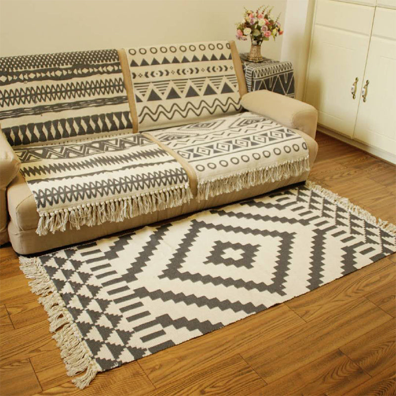Lisslune | Casual Multicolored Western Rug Cotton Blend Geometric Light Rug Machine Washable Woven Rug with Fringes for Living Room